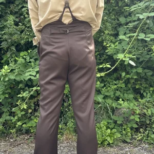 High waist trouser in brown wool-cashmere, button fly and brace buttons - all sizes